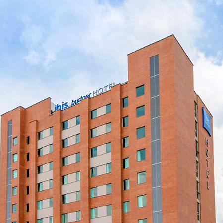Ibis Budget Itagüí Exteriör bild