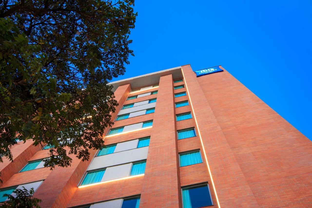 Ibis Budget Itagüí Exteriör bild